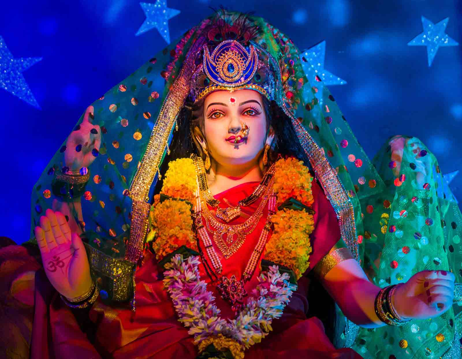 शारदीय नवरात्रि क्यों मनाई जाती है